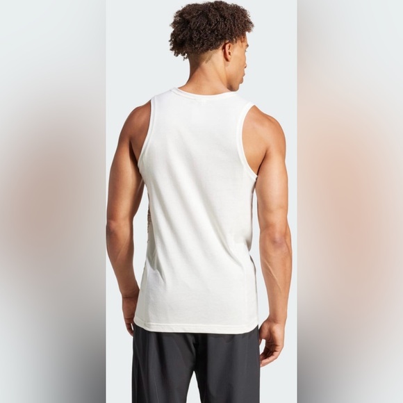 YOGA TANK TOP
Men's Performance - Picture 3 of 4